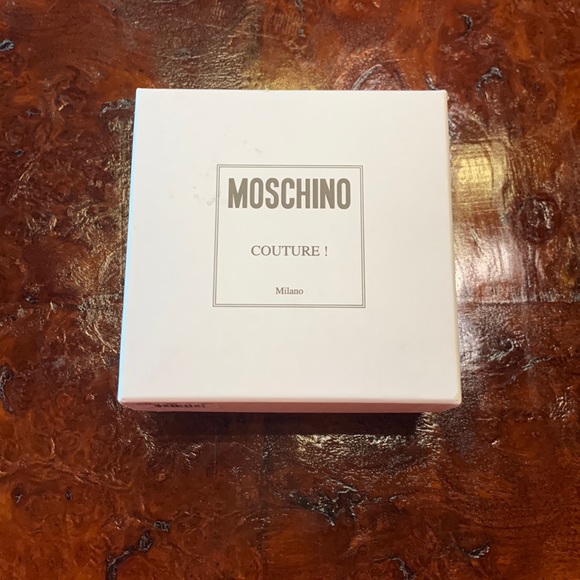 Moschino belt - Picture 7 of 9